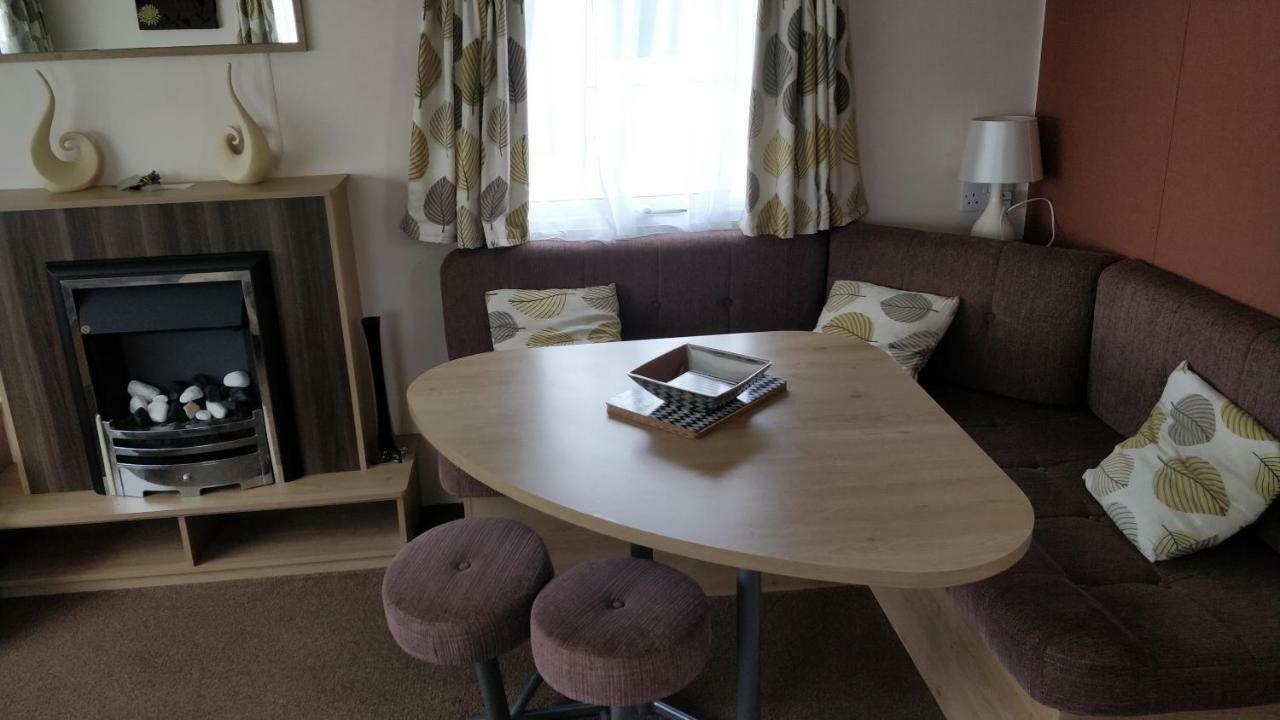 8 Berth Northshore Winthorpe  Luaran gambar