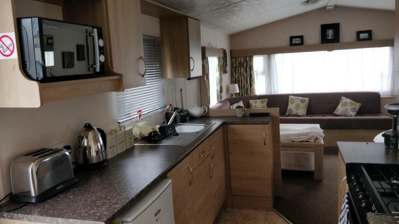 8 Berth Northshore Winthorpe  Luaran gambar